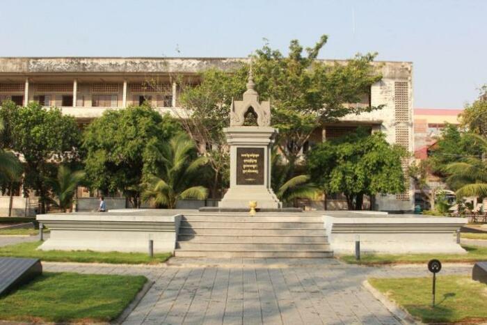 សម្បត្តិបេតិកភណ្ឌពិភពលោកទាំង ៨ នៃព្រះរាជាណាចក្រកម្ពុជា